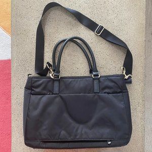 Lo & Sons Black Laptop Travel Bag